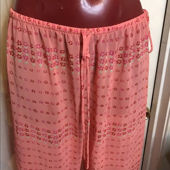 JOSIE NATORI Intimates 2 pc. Pajamas Cami Cropped Pants Sheer Floral- SMALL S - Picture 9 of 12